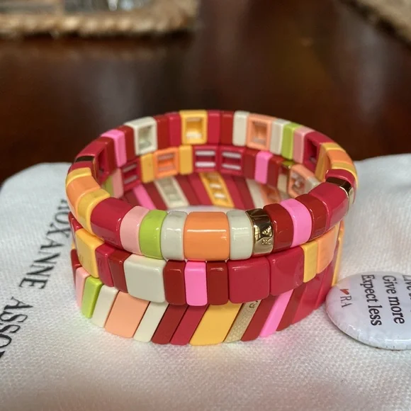 Roxanne Assoulin bracelet stack - Picture 2 of 6